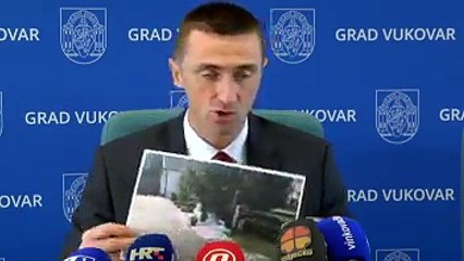 ŽESTOKE IZJAVE IVANA PENAVE: ‘Dosta je izdaje, sramotno je ponašanje hrvatskih vlasti