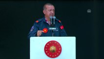 Cumhurbaşkanı Erdoğan: 'Türkiye, savunma sanayi ihtiyaçlarının yüzde 65'ini kendisi üretebilen bir ülke durumuna gelmiştir.' - İSTANBUL