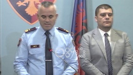 Descargar video: Ora News -Shkatërrohet grupi kriminal 