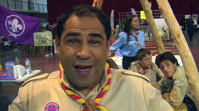 Jean-Christophe et les scoutes éclaireurs de France vous emmènent en pleine nature.