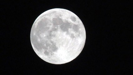 한가위엔 1% 덜 찬 보름달...월출 시각은? / YTN