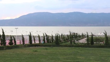 Burdur Gölü'nden En Önemli Su Kaybı Buharlaşmadan Oluşmaktadır"