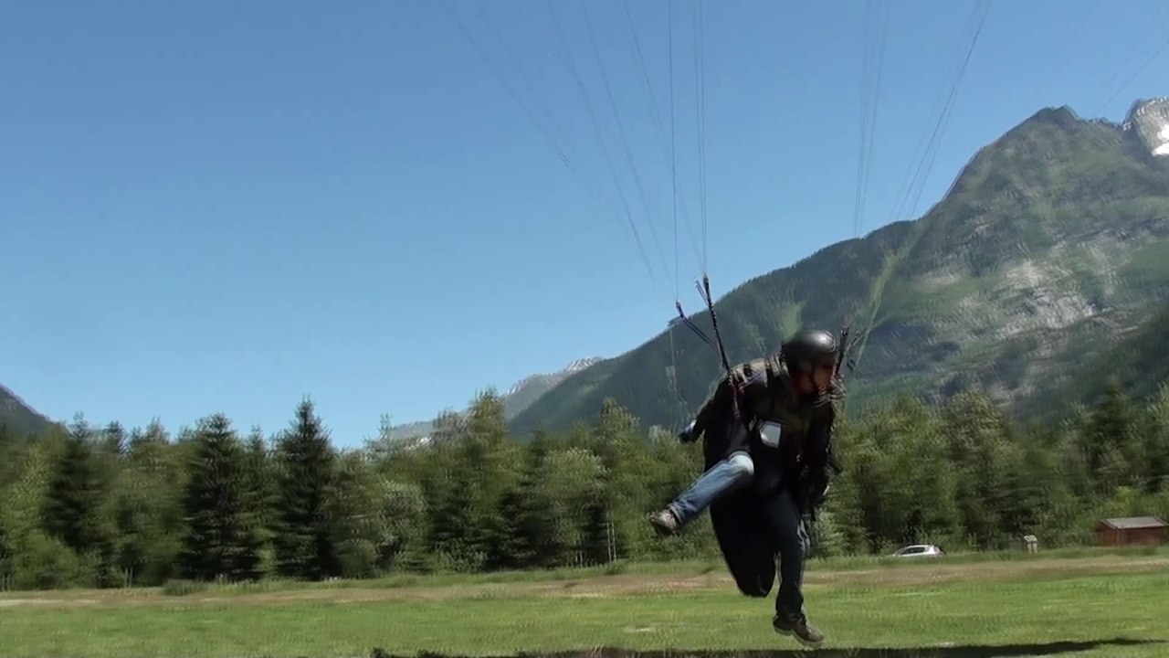 Ozone Mantra M4, attero retour de Planpraz, et gonflage au Bouchet.