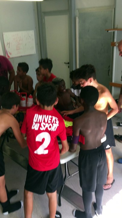 CRI DE VICTOIRE DE NOS U13 POUR L OUVERTURE DU CHAMPIONNAT AVEC UNE VICTOIRE 3/2 CONTRE UNE BELLE EQUIPE JOUEUSE DE SAINT MARTIN DU VAR