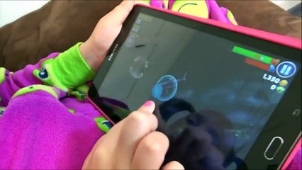 Crying Baby Daddy Bad Baby Annabelle Make Up Fail Vs Victoria Toy Freaks Family Surprise Egg