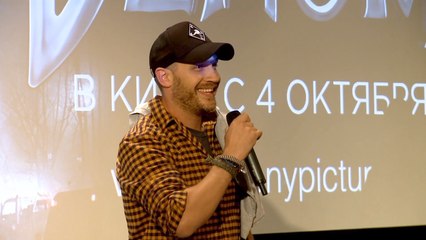 Tom Hardy Went To Russia To Meet With Fans And Have Fun