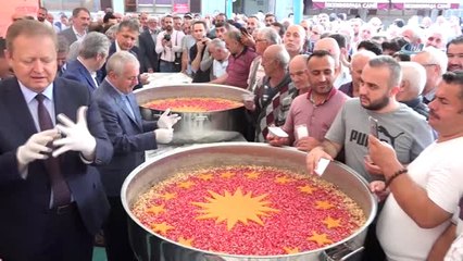 Trabzon'da Aşure Dağıtımına Yoğun İlgi