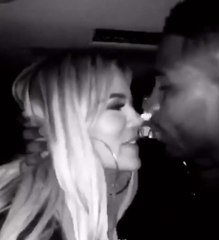 Khloe Tristan show PDA