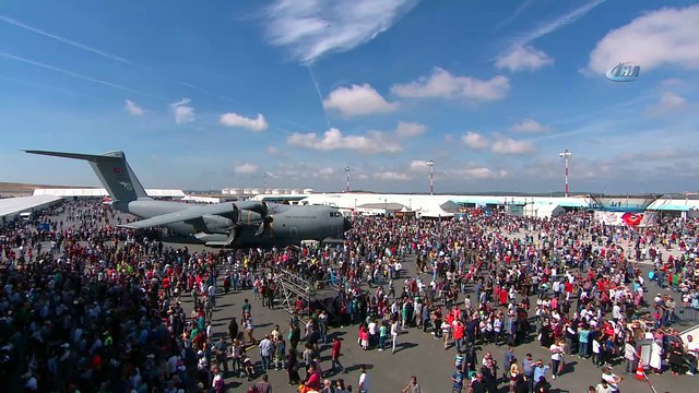 İçişleri Bakanı Soylu, SİHA komuta etti