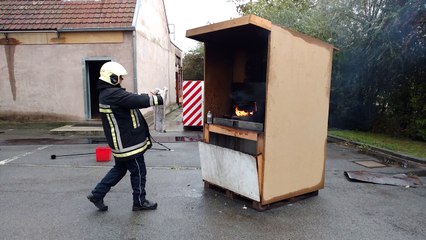 Démonstration d'un feu de friteuse
