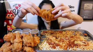 JOLLIBEE FEAST!! Giant Spaghetti Platter & Spicy Chicken Joy | Fried Chicken Mukbang w Eating Sounds