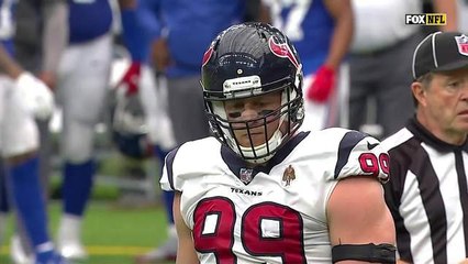 Watt swim moves past lineman to take down Saquon for 5-yard loss