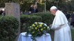 Papa visita memorial às vítimas do Holocausto