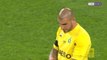 Ruffier's unusual mistake gives Caen the lead at Saint-Etienne