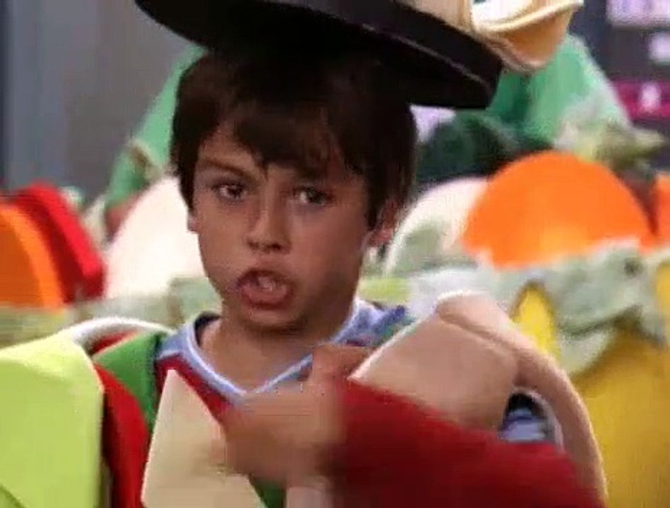 Wizards Of Waverly Place - S01E14 - Wizard School Part 2