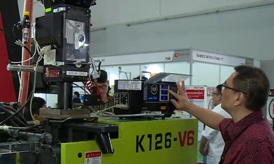 Mesin Produksi Plastik Impor Masih Diburu