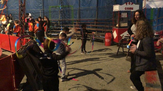 Les élèves de Saint-Exupéry découvrent les arts du cirque