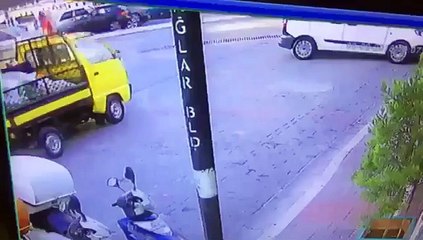 Kim düşürdü lan gördünüz mü?