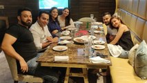 Anushka Sharma & Virat Kohli dines with Family at Restaurant | FilmiBeat