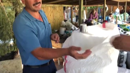 Çuval Çuval Kar Getirip Bardak Bardak Karlama Satıyorlar