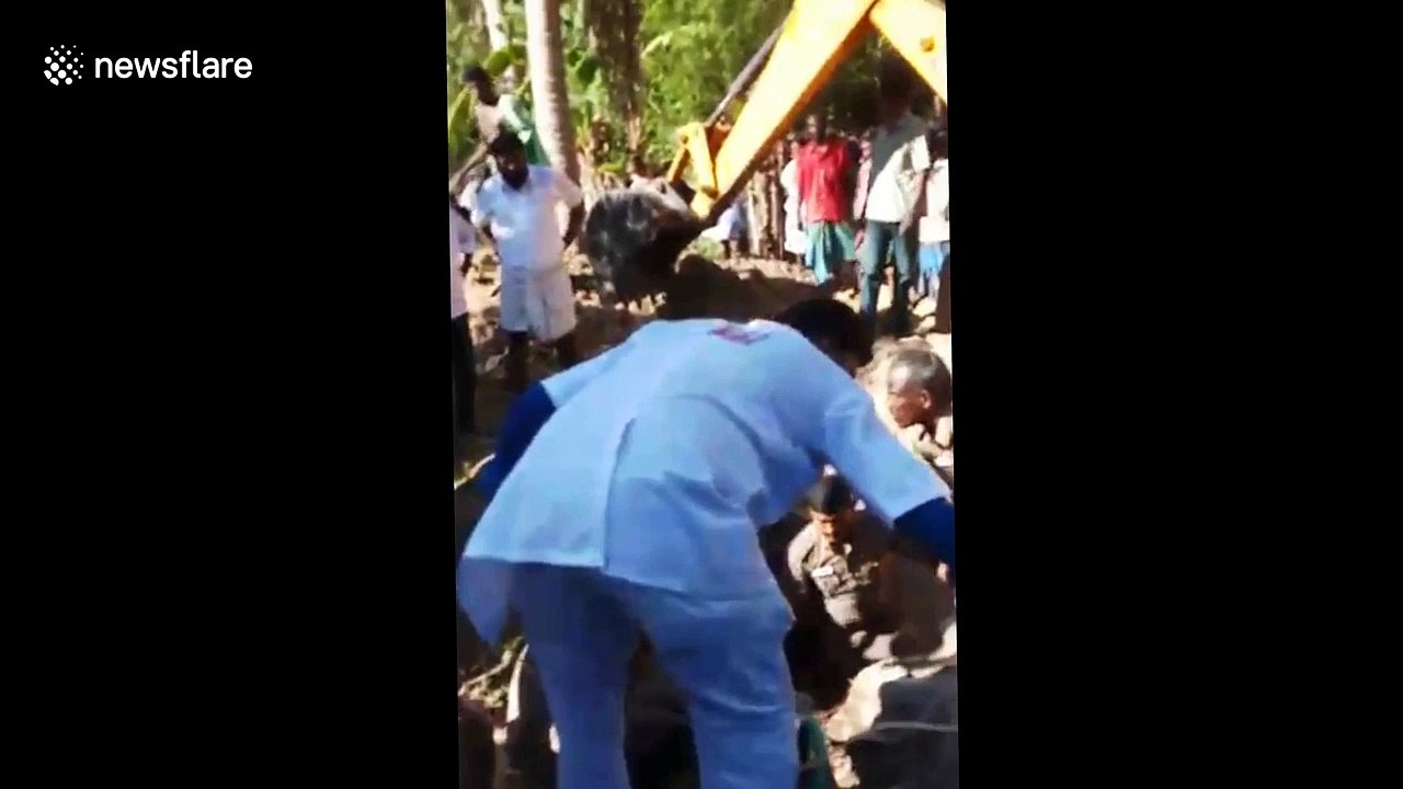 Moment firefighters pull out little girl from 25ft-deep borewell in India