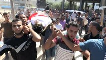 İsrail askerlerinin şehit ettiği Filistinli genç toprağa verildi - GAZZE