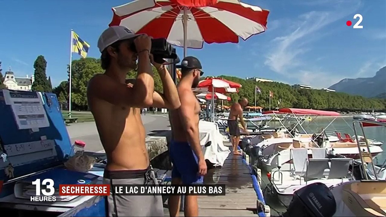 Haute-Savoie : le lac d'Annecy est au plus bas à cause de la sécheresse