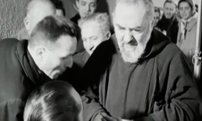 El misterio del Padre Pío - Trailer (HD)