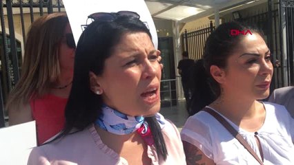 Karı-Koca Birbirlerini Bıçakladı; Kadın Ölürken Eşi Ağır Yaralı