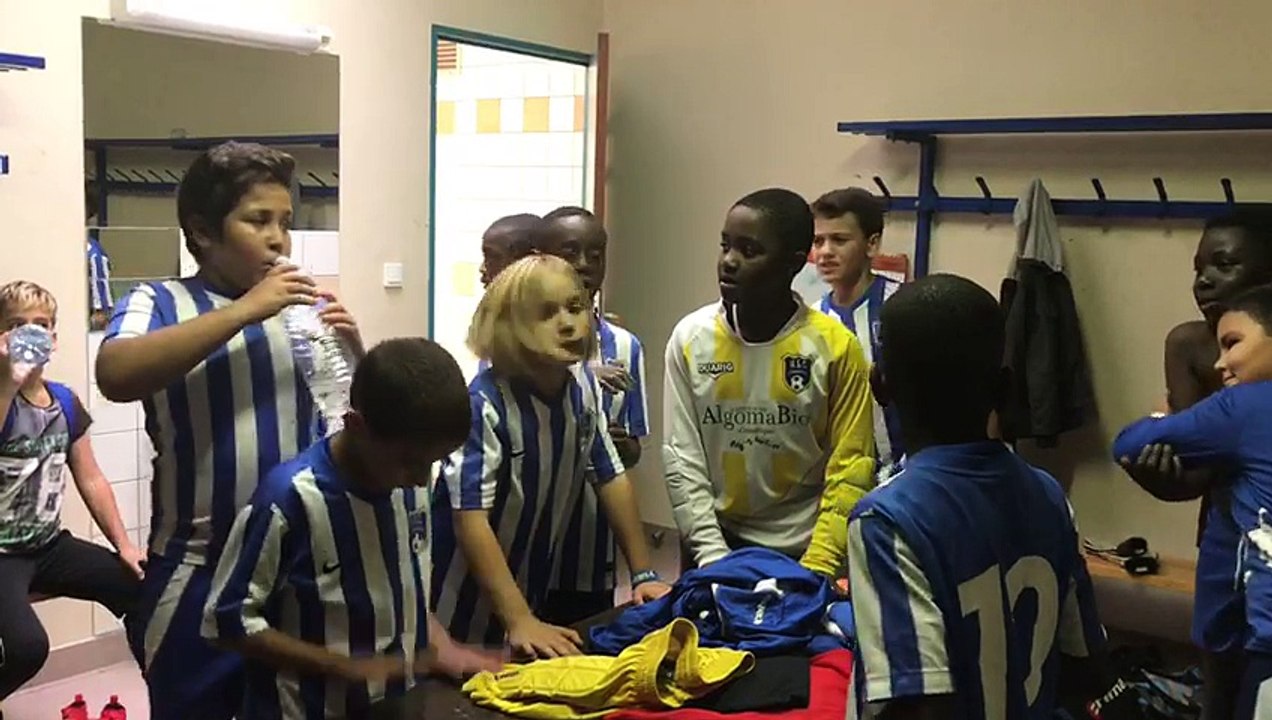 "Cris de guerre des U10-U11" partie 1