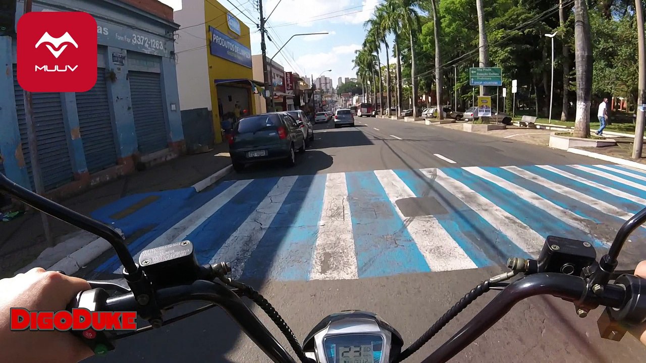 Scooter électrique - Montée en pente, test de vitesse maximale