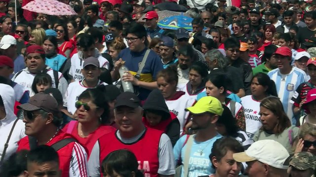 Sindicatos se manifiestan en Argentina previo a huelga general