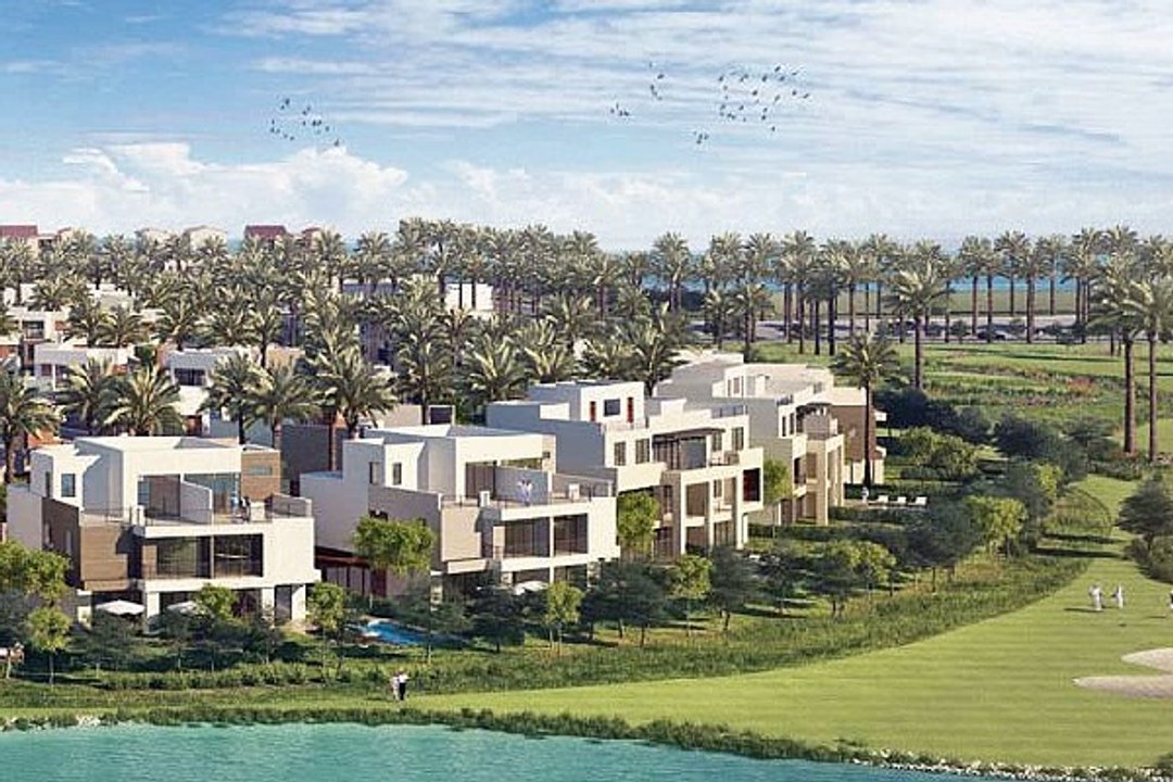 فيلا للبيع في مراسي مميزه جدا علي بحيره بقساط