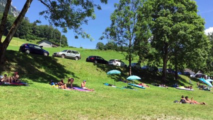 suisse été 2018 - baignade au Klontalersee
