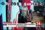 Captan cómo delincuentes roban cartera de turista dentro de restaurante en segundos