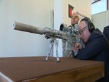 Putin testa o mais recente rifle de atirador de elite da Kalashnikov
