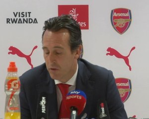 Download Video: Leno is learning from Cech - Emery