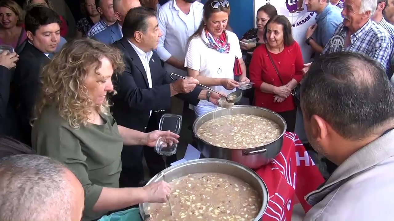 CHP Çorum İl Başkanlığı'ndan aşure dağıtımı - ÇORUM