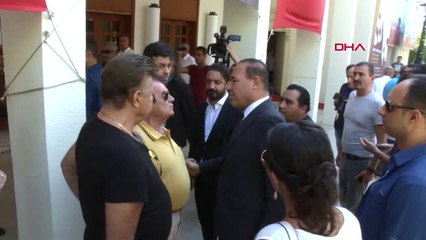 Adana Sanatçı Yakup Yavru İçin Adana da Cenaze Töreni Düzenleniyor-1