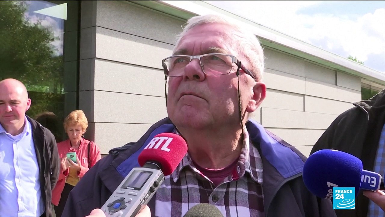 The incredible story of two brothers reunited after a DNA test... at age 72 and 64!