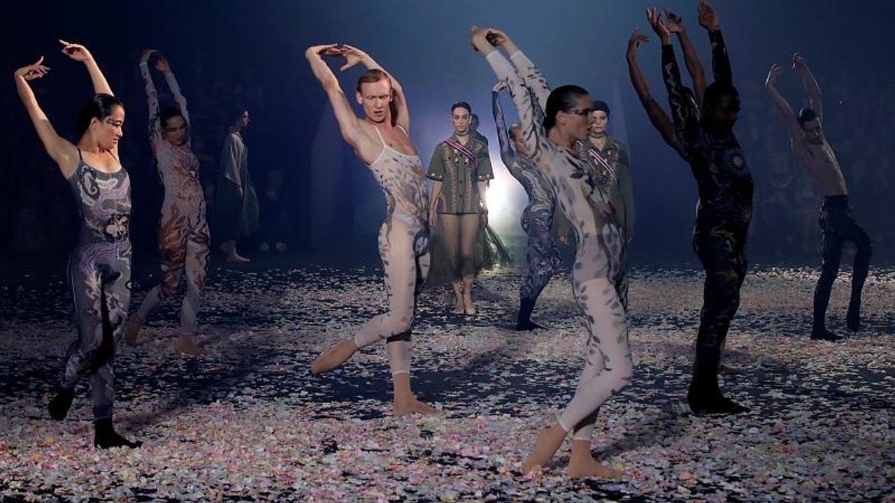 O Dior άνοιξε την Εβδομάδα Μόδας στο Παρίσι