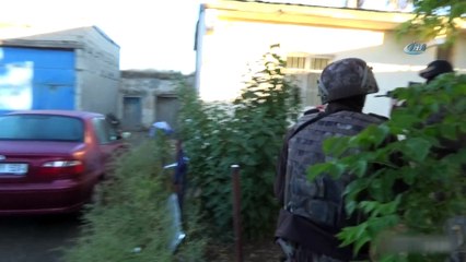 Erzurum’da 'torbacılara' şafak operasyonu