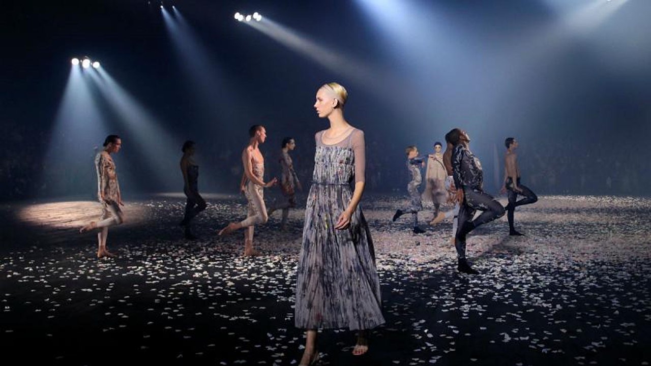 Dior eröffnet Paris Fashion Week
