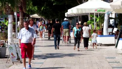 Dev yolcu gemisi bin 762 yolcusuyla Bodrum’a demir attı