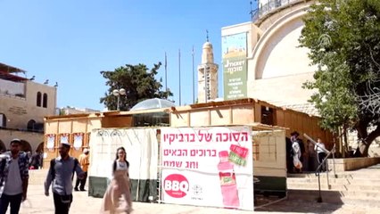 Yahudiler, Sukot'u Kutluyor