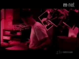 Kiss - Because I'm a girl(Video clip)