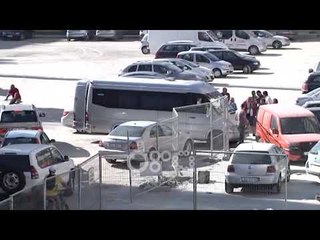 Ora News - Vlorë, dëshmitari rrëfen si maskat i grabitën 4 mijë euro