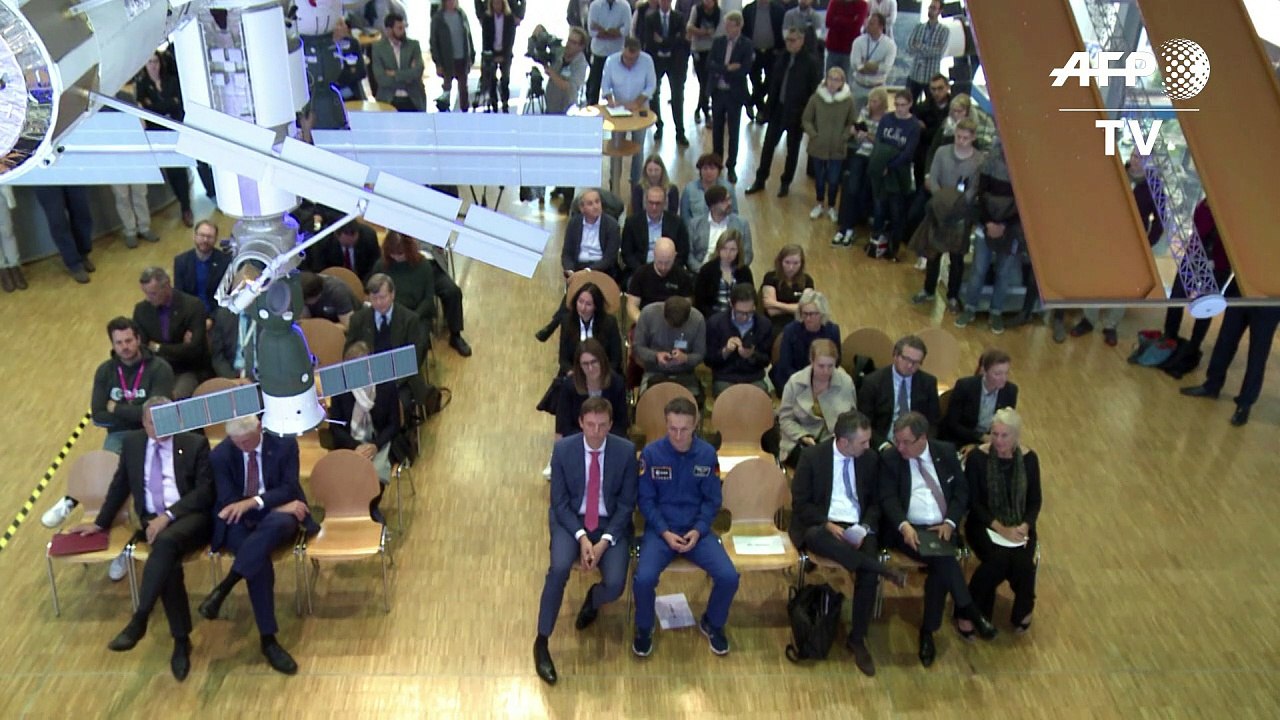 Raumfahrer Matthias Maurer erhält Führerschein fürs All