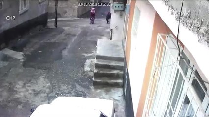 Çiğ Köfte" Bahanesiyle 46 Evden Hırsızlık Yaptı