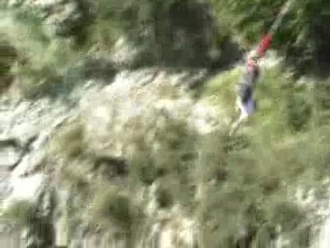 Saut à l'elastique Lucas